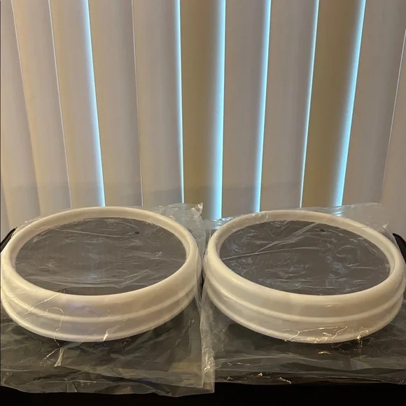 2 Pack White & Gray Non-Skid 2-Tier Turntable (Lazy Susan) 9 1/2 Inch Diameter - Picture 4 of 7